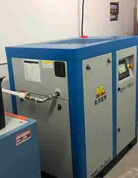 更換永磁變頻空壓機三濾需要注意的事項，維修都看看！-權(quán)偉機械集團