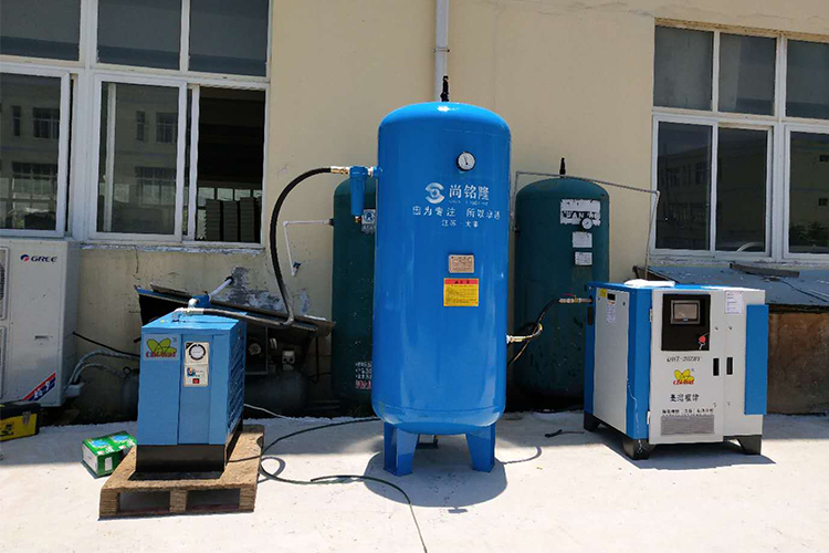 永磁變頻螺桿式空壓機(jī)的優(yōu)勢(shì),不僅僅只是省電！