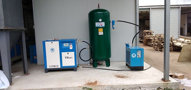 談談空壓機推遲保養(yǎng)為什么不省錢？權偉永瑩螺桿空壓機廠家