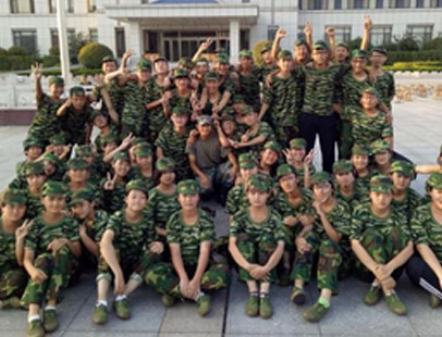 權(quán)偉機械組織員工參加拓展訓練