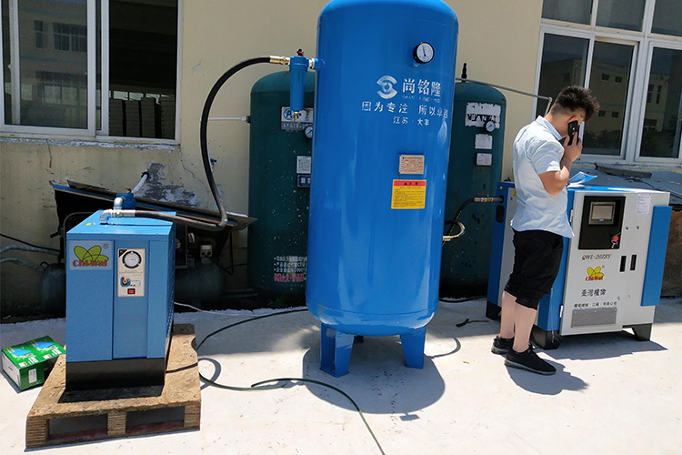 權偉永瑩螺桿空壓機廠家